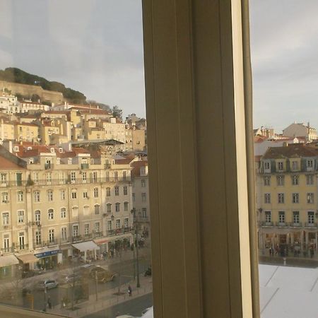 Отель Pensao Beira Minho Лиссабон Экстерьер фото